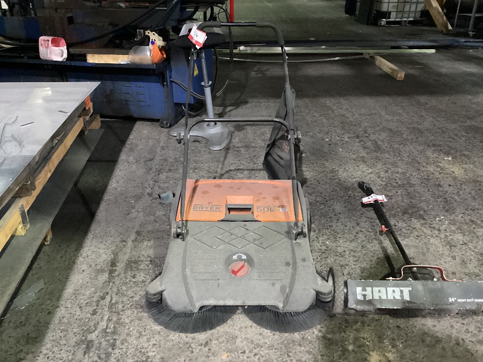<p>2 x Floor Sweepers</p>