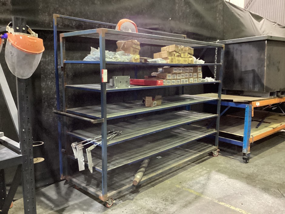<p>Mobile Steel Rack</p>