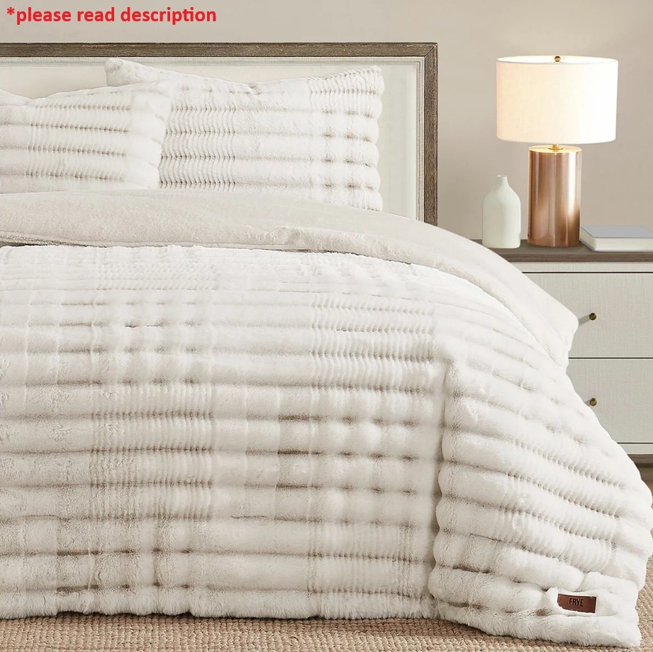 FRYE CHANNEL 3-Piece Comforter Set, King, Cream. N.B: Comforter is slightly