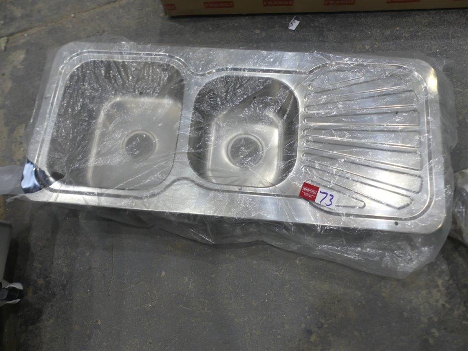 Stainless Steel 1 3/4 Bowl Sink with Drainer