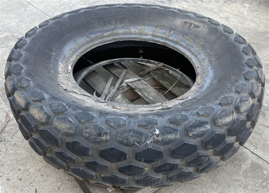 BKT TR-391 14.9-24R3 1x Used Machinery Tyre - Derrimut
