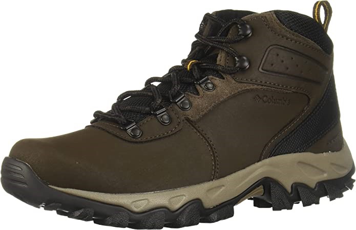 COLUMBIA Men's Hiking Boots, Size US 7 / UK 6, Colour: Cordovan/ Squash, Ne