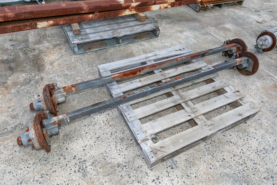 <B>Trailer Axles</B>
