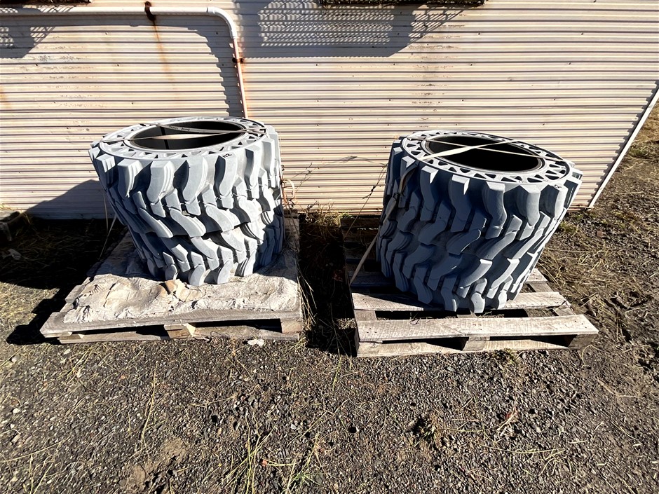 EWP Tyres & Hydraulic Drive Motors