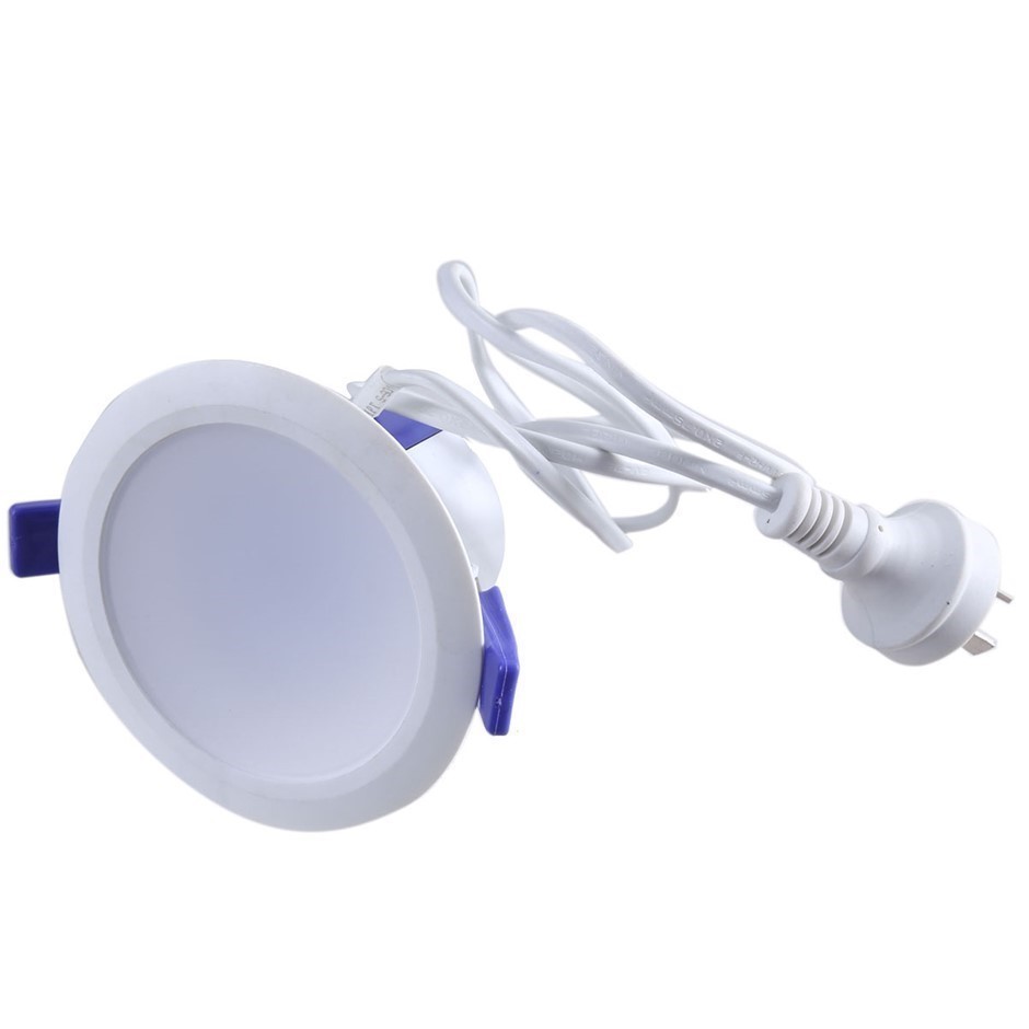LIGHTWAY Switchable Dual Colour LED Downlight.