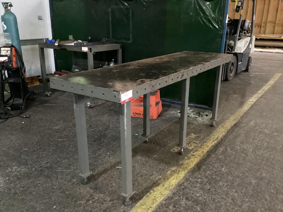 <p>Welding Table</p>