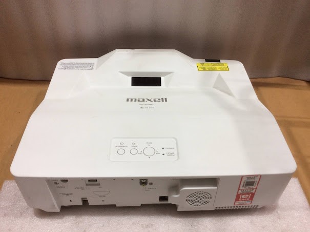Maxell MP-AW4001 3LCD Projector