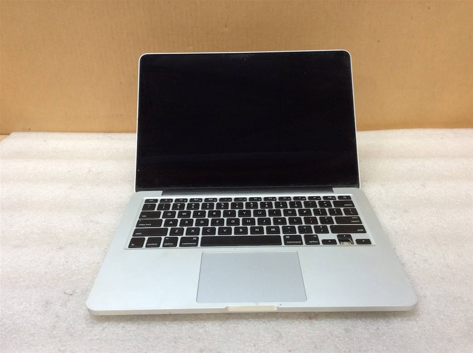 APPLE MACBOOK PRO (A1502)(EMC2875) Laptop I5-4278U 8GBRAM 256GB Silver