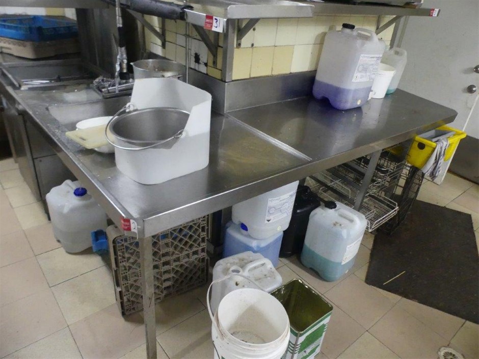 Stainless Steel L-Shaped Sink & Bench