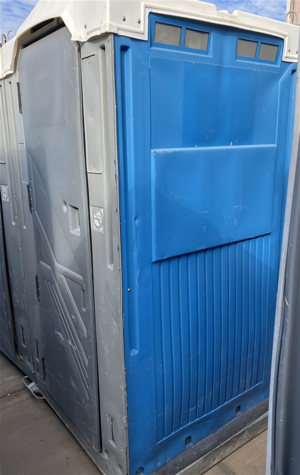 Portable Toilet - Fresh Water Flush - Glendenning