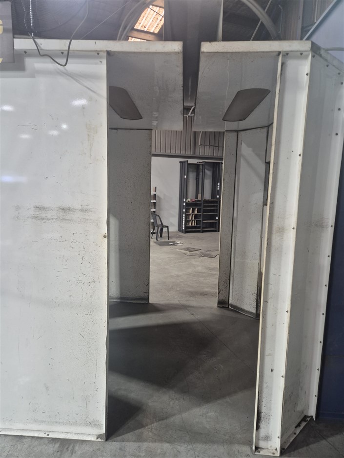Nordson Cartridge Powder Coat and Spray Booth