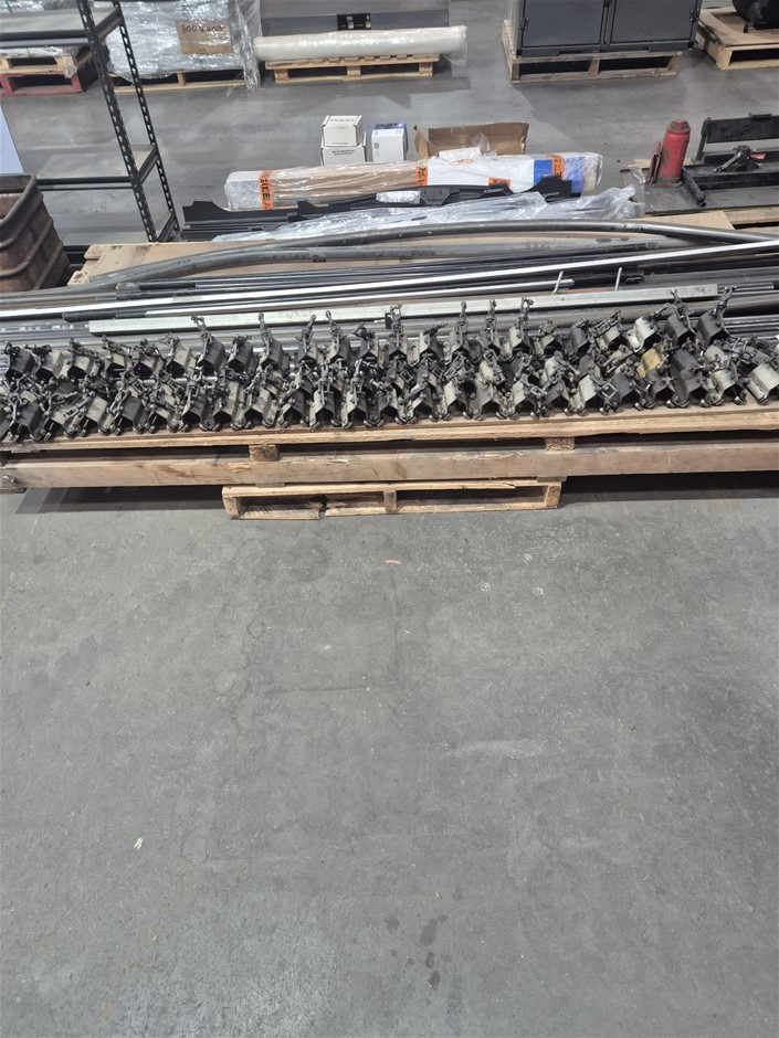 Powdercoat conveyer push pull line 75m of rail and 75 bearing carriages.