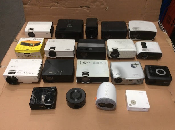 Philips&Digitech&acer Mixed Brand and Model Projectors/Portable Speaker