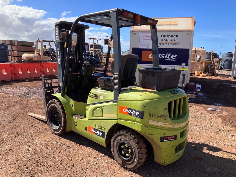 2017 CLARK GTS30D Forklift - 2.5t - 3.0m - Diesel - Karratha