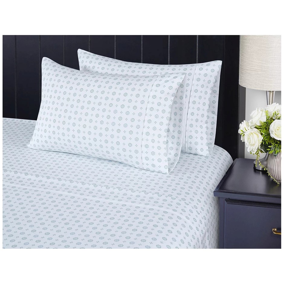 SOUTH POINT 6pc Sheet Set, Queen, Delf Medallion. N.B: 1 x pillowcase missi