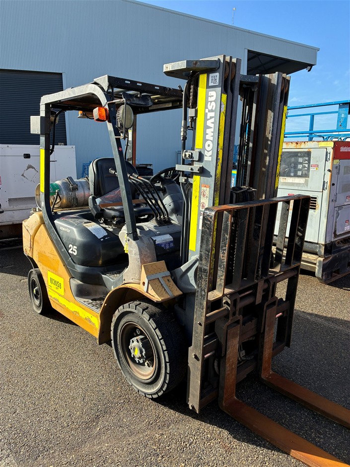 2012 Komatsu FG25HT-17 Forklift - 2.5t - 3.0m - LPG - Kwinana