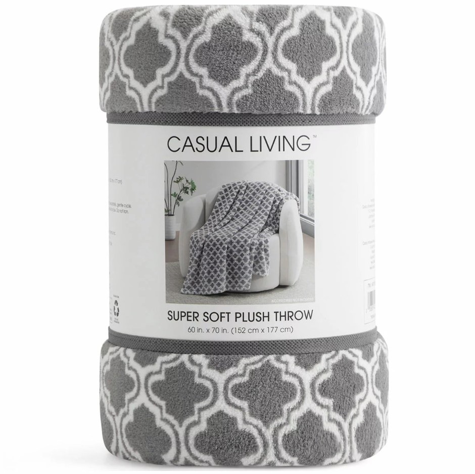 CASUAL LIVING Super Soft Plush Throw, 152 x 177cm, Grey. N.B: Minor stains.