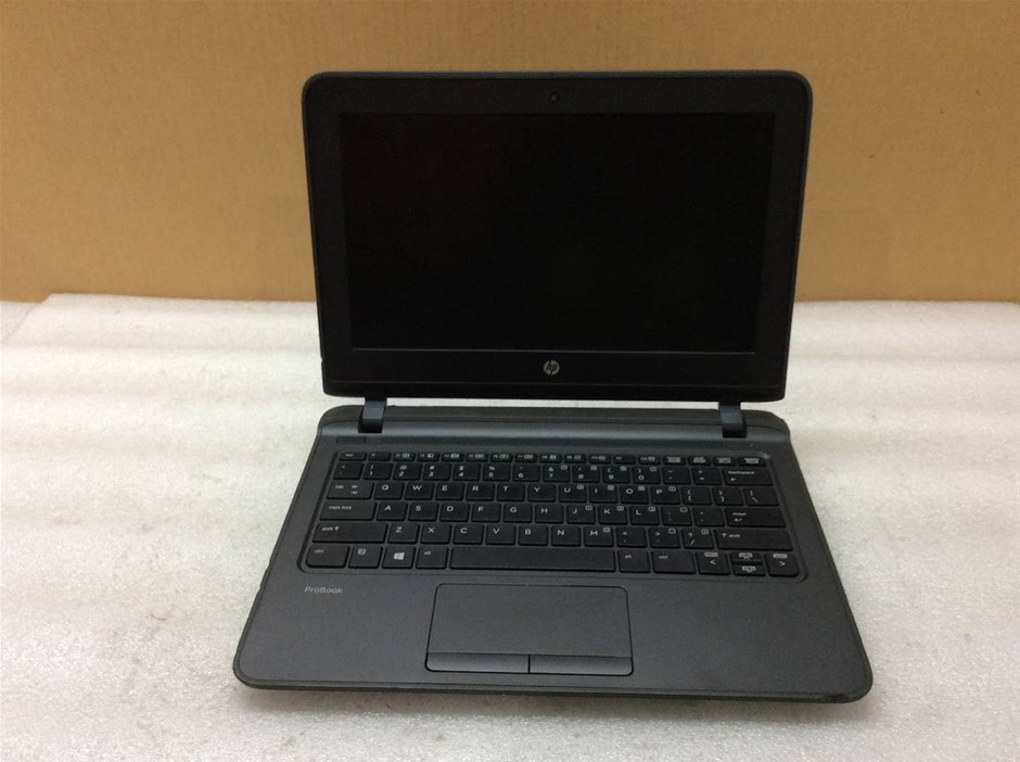 HP ProBook 11 G1 Laptop i3-5005U 4GBRAM 128GB Black