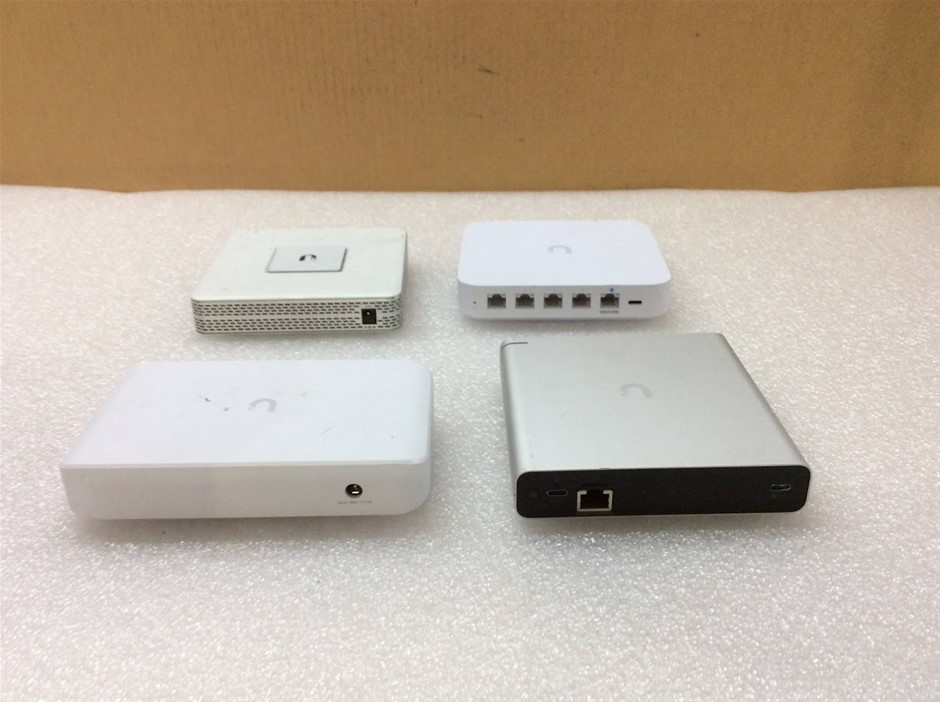 Ubiquiti UniFi Mix Model Security Gateway Router (Lot of 4)