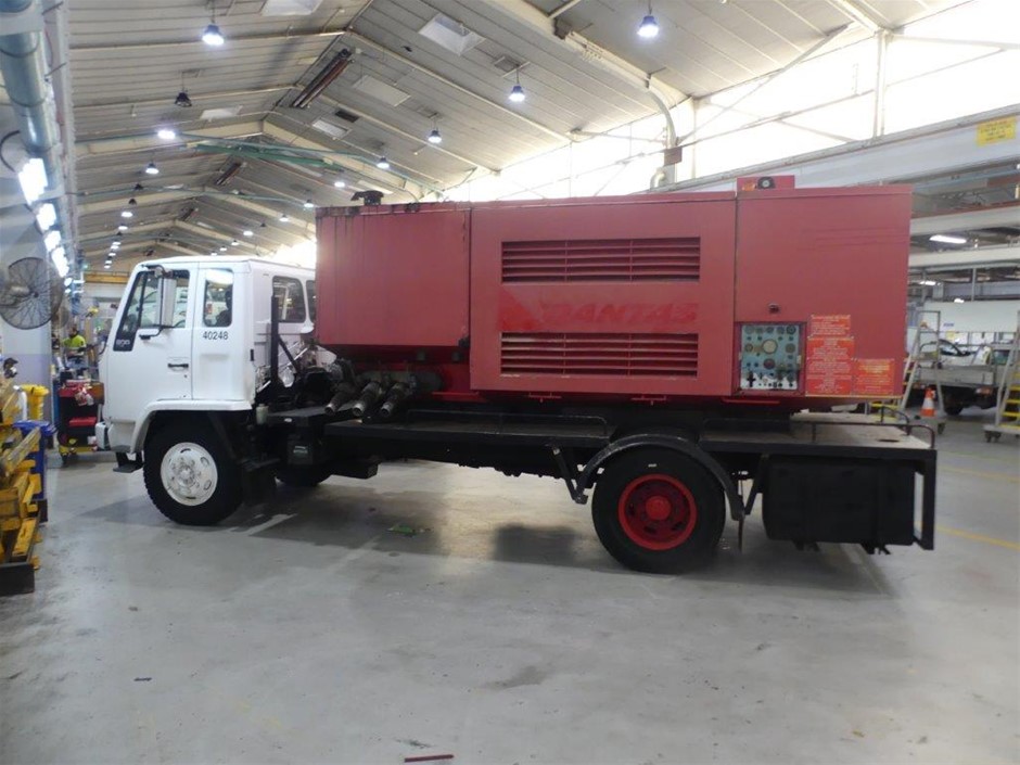1989 ISUZU 8EM02-FTR12HA Air Compressor Truck