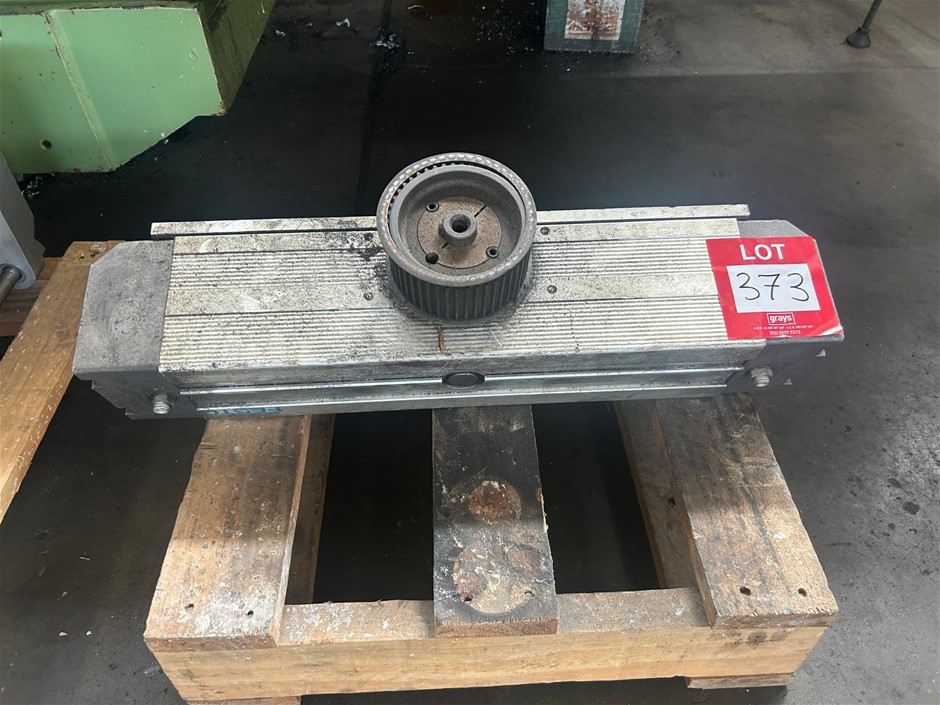 1x  Festo Semi Rotary Drive