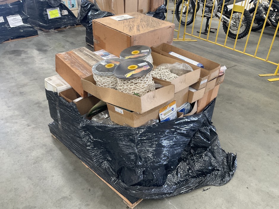 Pallet of Assorted Miscellaneous Goods