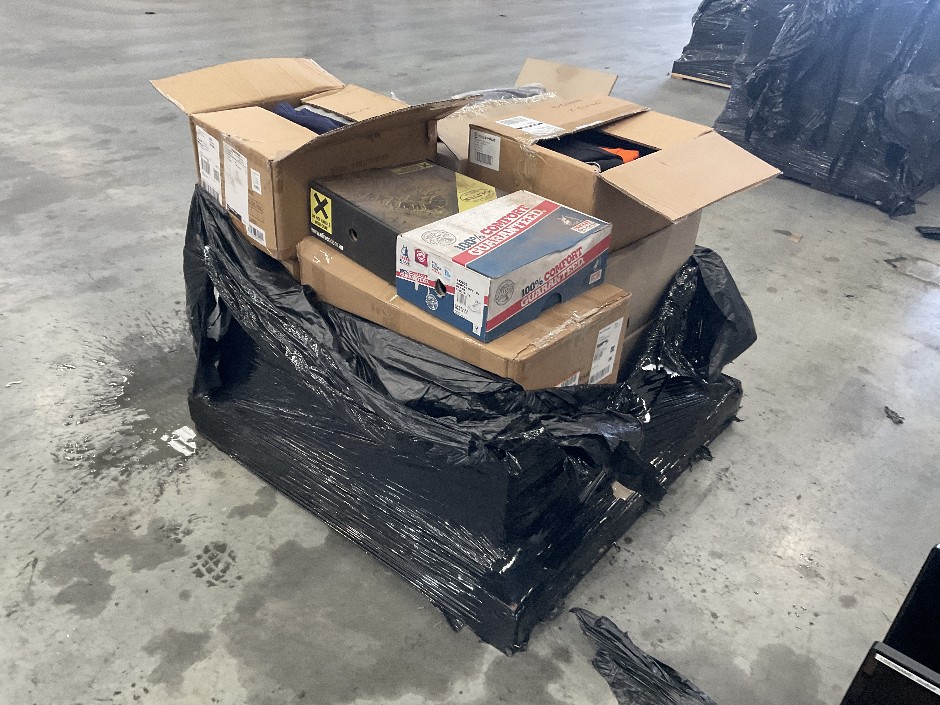 Pallet of Assorted Workwear