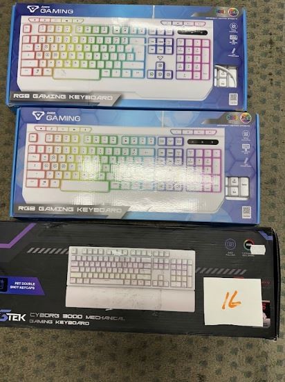 Quantity of keyboards