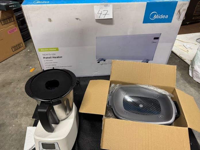 Heater and hot pot steamer