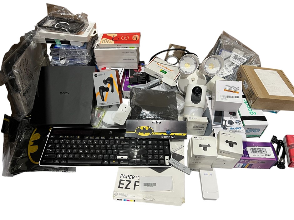 Assorted Electronics & Accessories. NB: Products Are Untested/Condition Unk