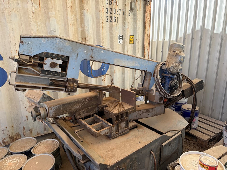 <p>Bandsaw</p>