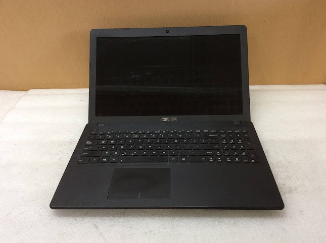 ASUS F552L Laptop I3-4010U 4GBRAM/128GB Black