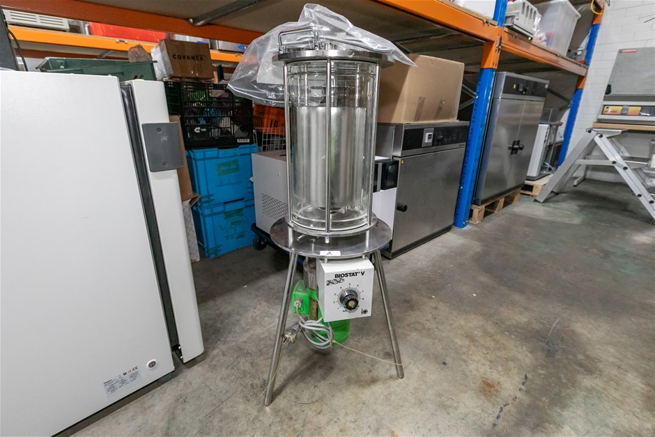 Fermentation Culture Vessel 12.5L with Variable Speed Drive Motor on Stand