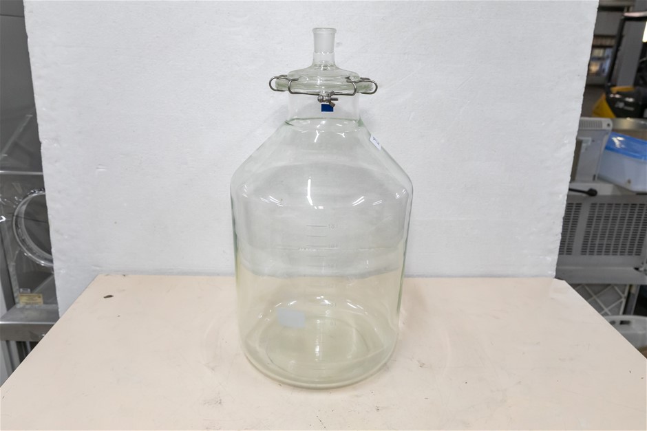 Glass Reservoir 20 Litre Capacity with Single Neck Flanged Lid