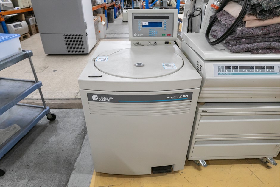 Centrifuge Refrigerated Floor Standing