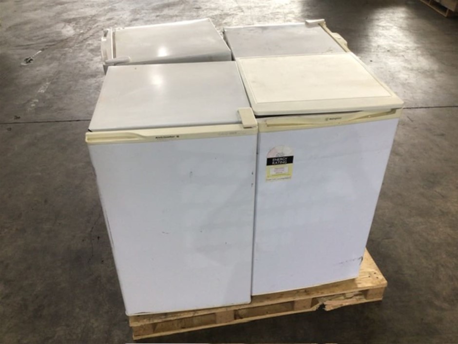 Assorted Bar Fridges x 4
