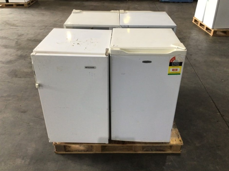 Assorted Bar Fridges x 4