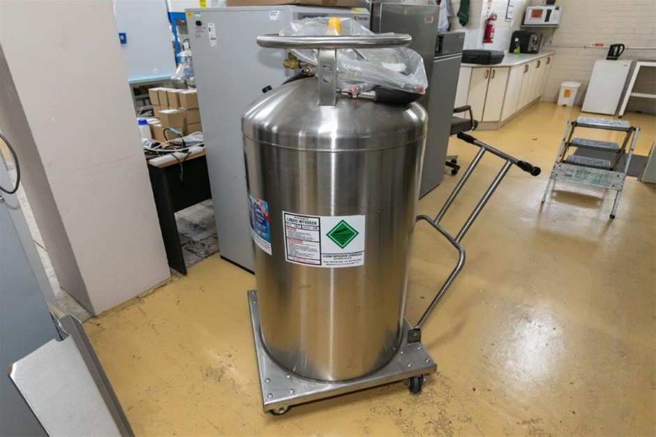 Liquid Nitrogen Pressurised S/S Storage Tank 240 Litre Capacity