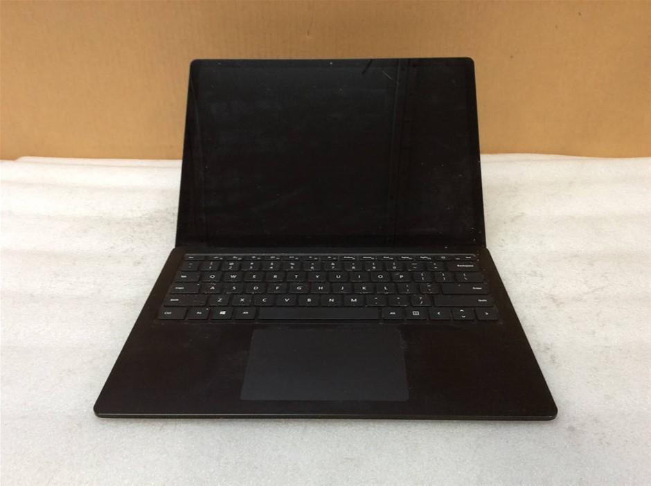 MICROSOFT SURFACE 1868 Laptop I7-1065G7 16GBRAM 256GB Black