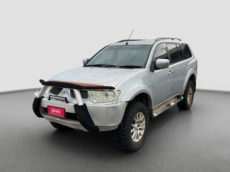 2009 MITSUBISHI CHALLENGER LS Diesel