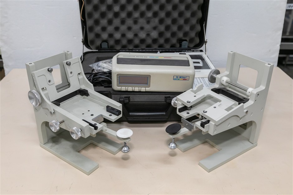Multi Angle Spectrophotometer (15o, 25o, 45o, 75o, 110o)