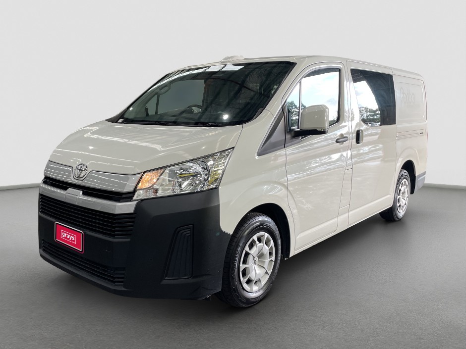 2022 Toyota Hiace Diesel (Auto) (Ex Lease)