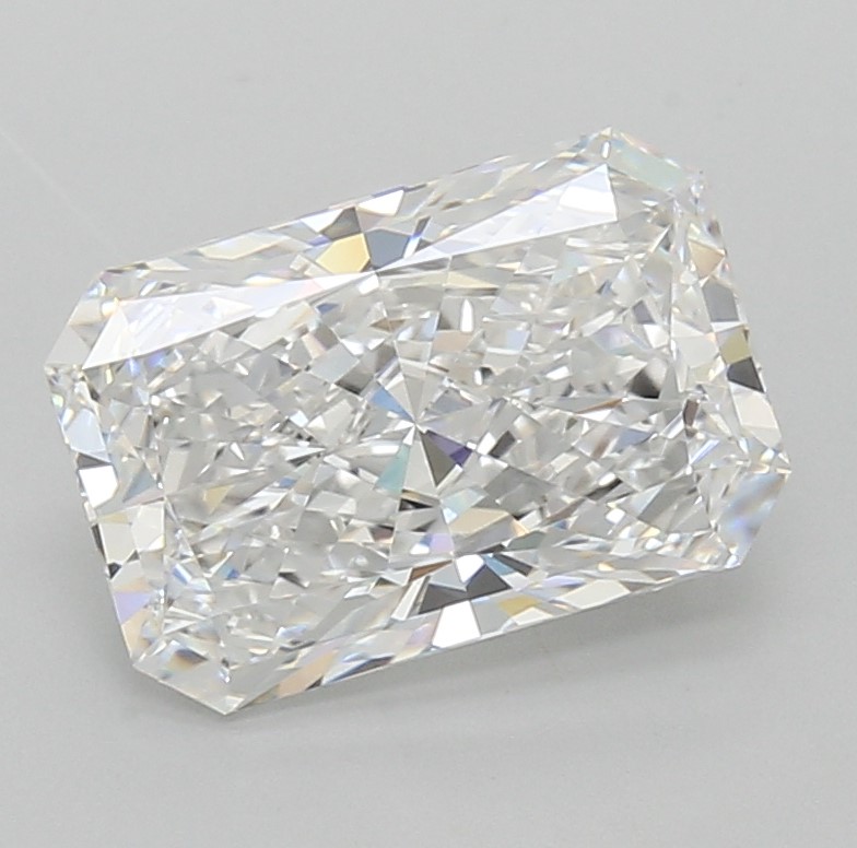 2.57 Carat Radiant Shape Diamond E/VS1