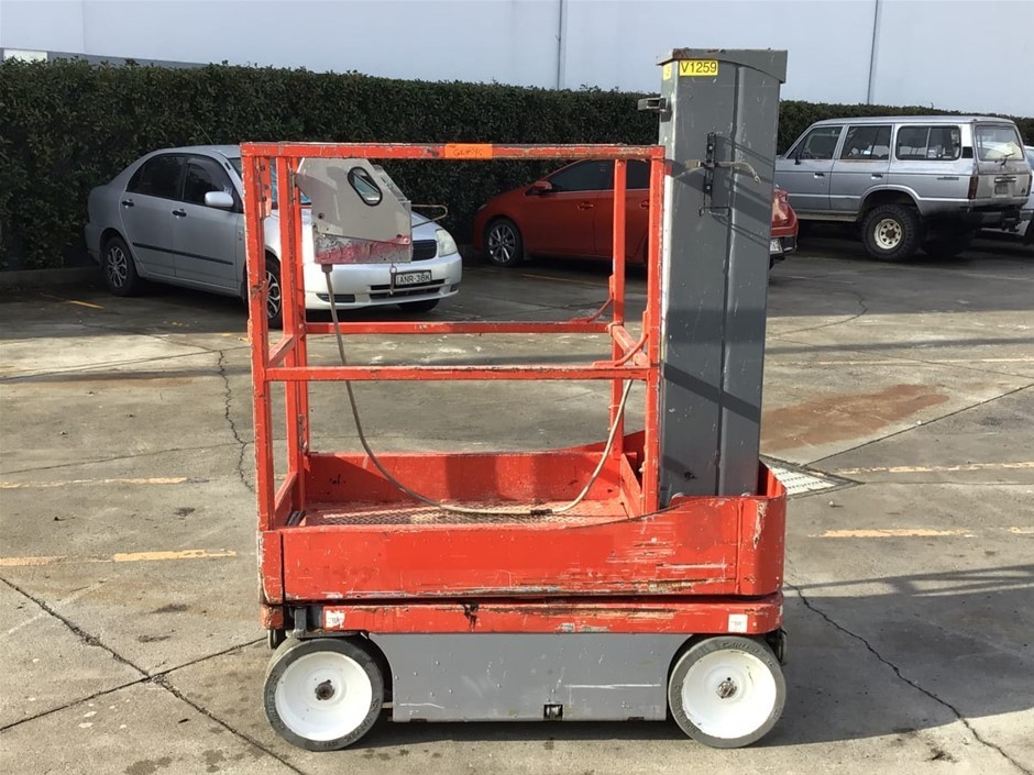 2015 Skyjack SJ12 Manlift