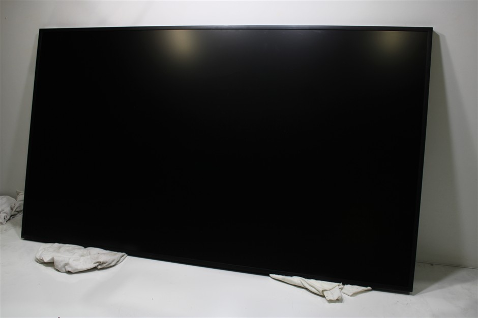 SAMSUNG QM55C