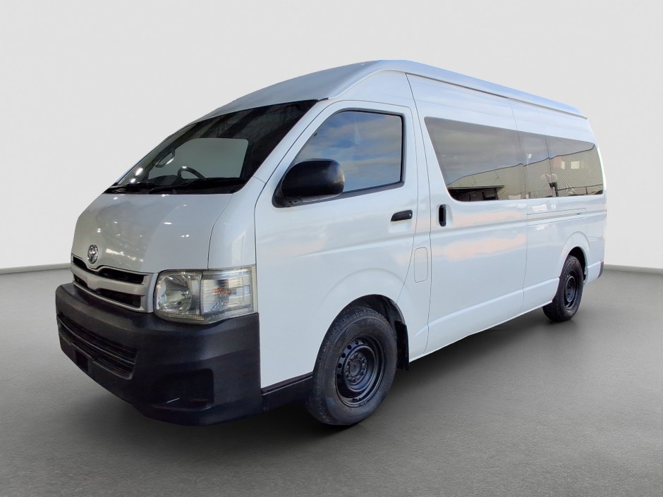 2013 Toyota Hiace GL Diesel