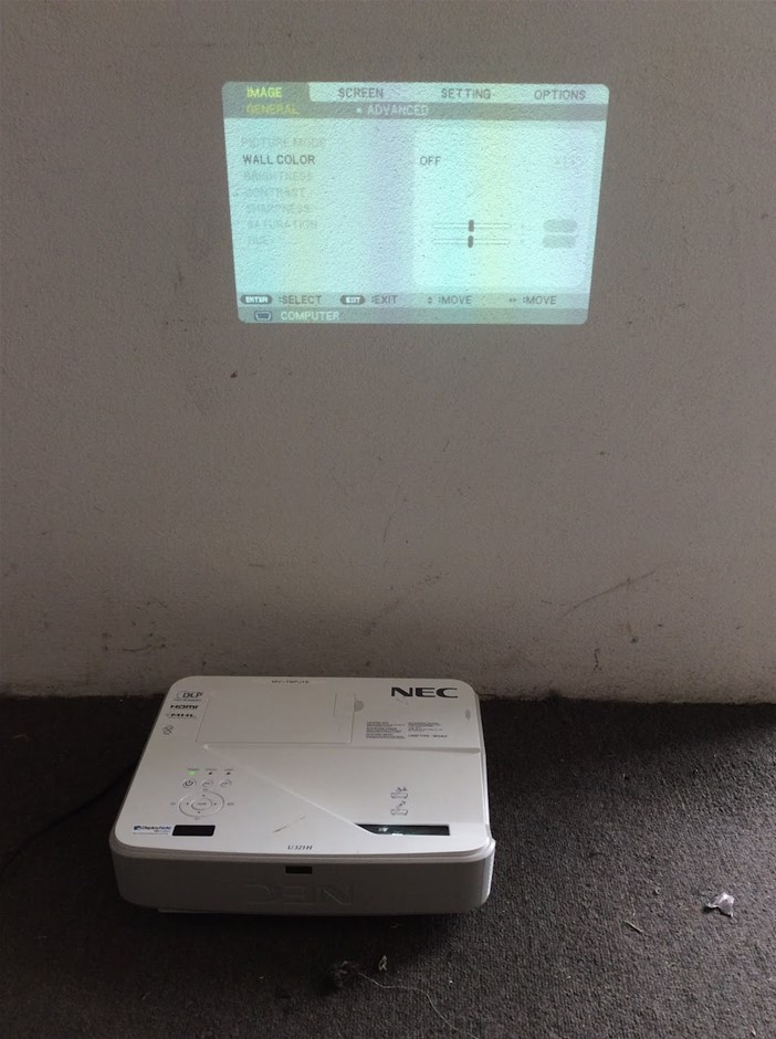 NEC NP-U321H LCD Projector