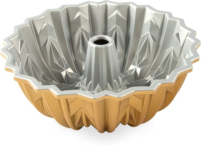 NORDIC WARE USA 25.5 x 25.5 x 9.5 cm Cut Crystal Cast Aluminium Bundt Pan,