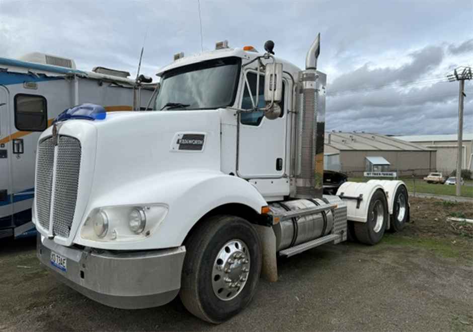 <B>2012 Kenworth T403 Prime Mover</B>
