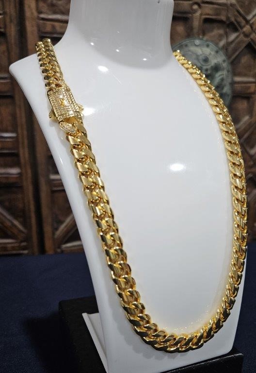 Jewelzmerchants  Auction Event +Bunos Gift